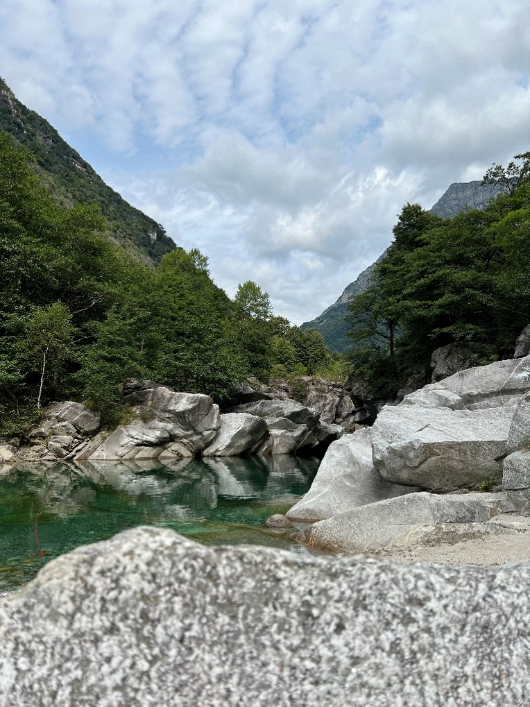 Flusstauchen, Schweiz, Melissa Kaufert, 2025 Flusstauchen, Schweiz, Melissa Kaufert, 2025